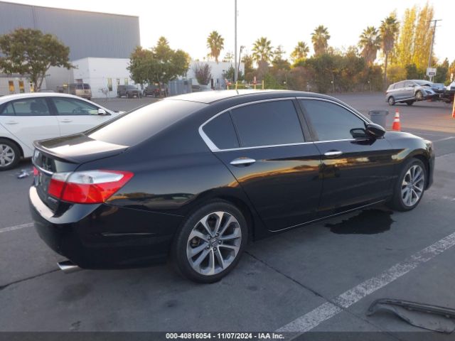 Photo 3 VIN: 1HGCR2F54FA142079 - HONDA ACCORD 