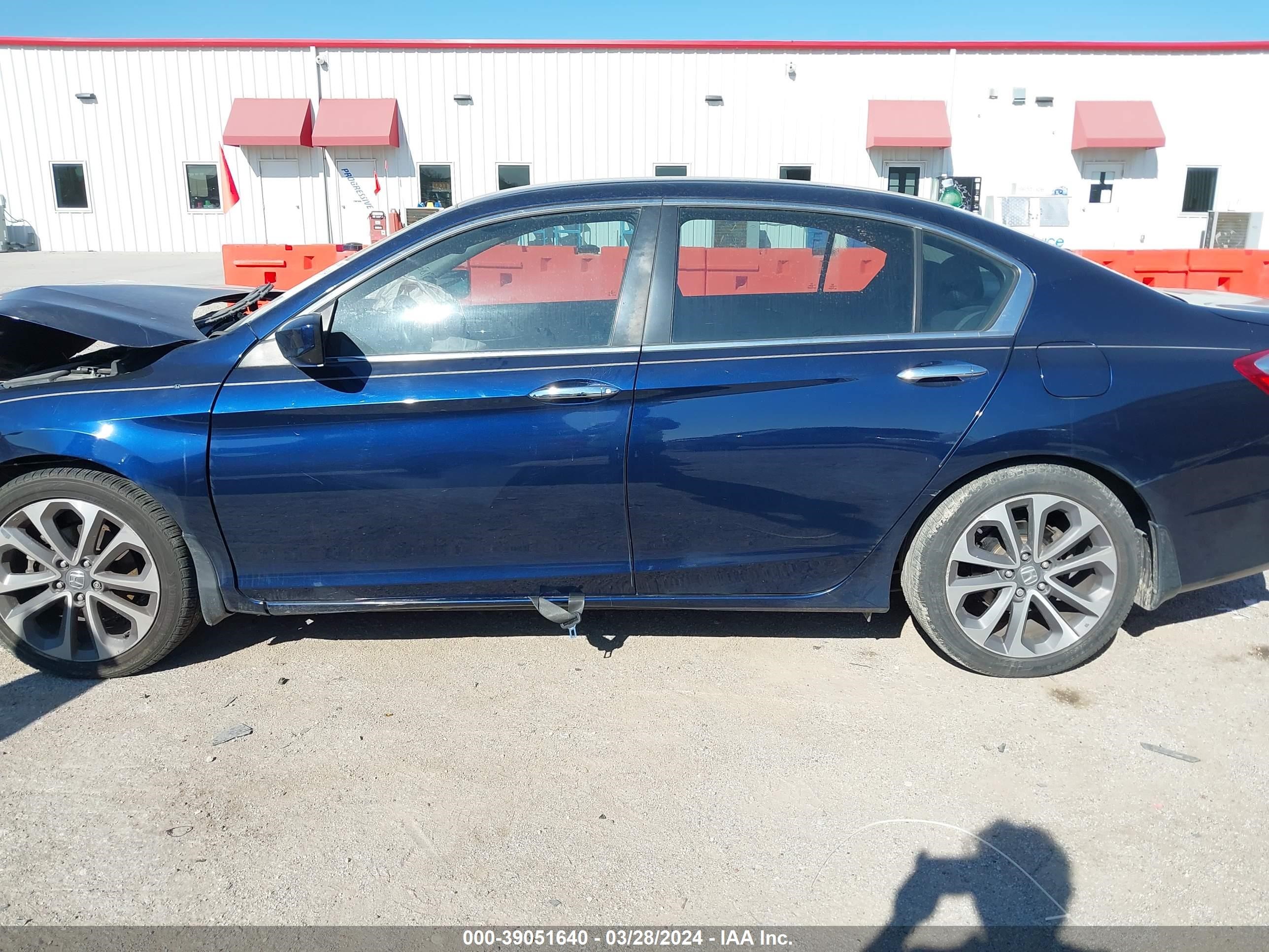 Photo 14 VIN: 1HGCR2F54FA181562 - HONDA ACCORD 