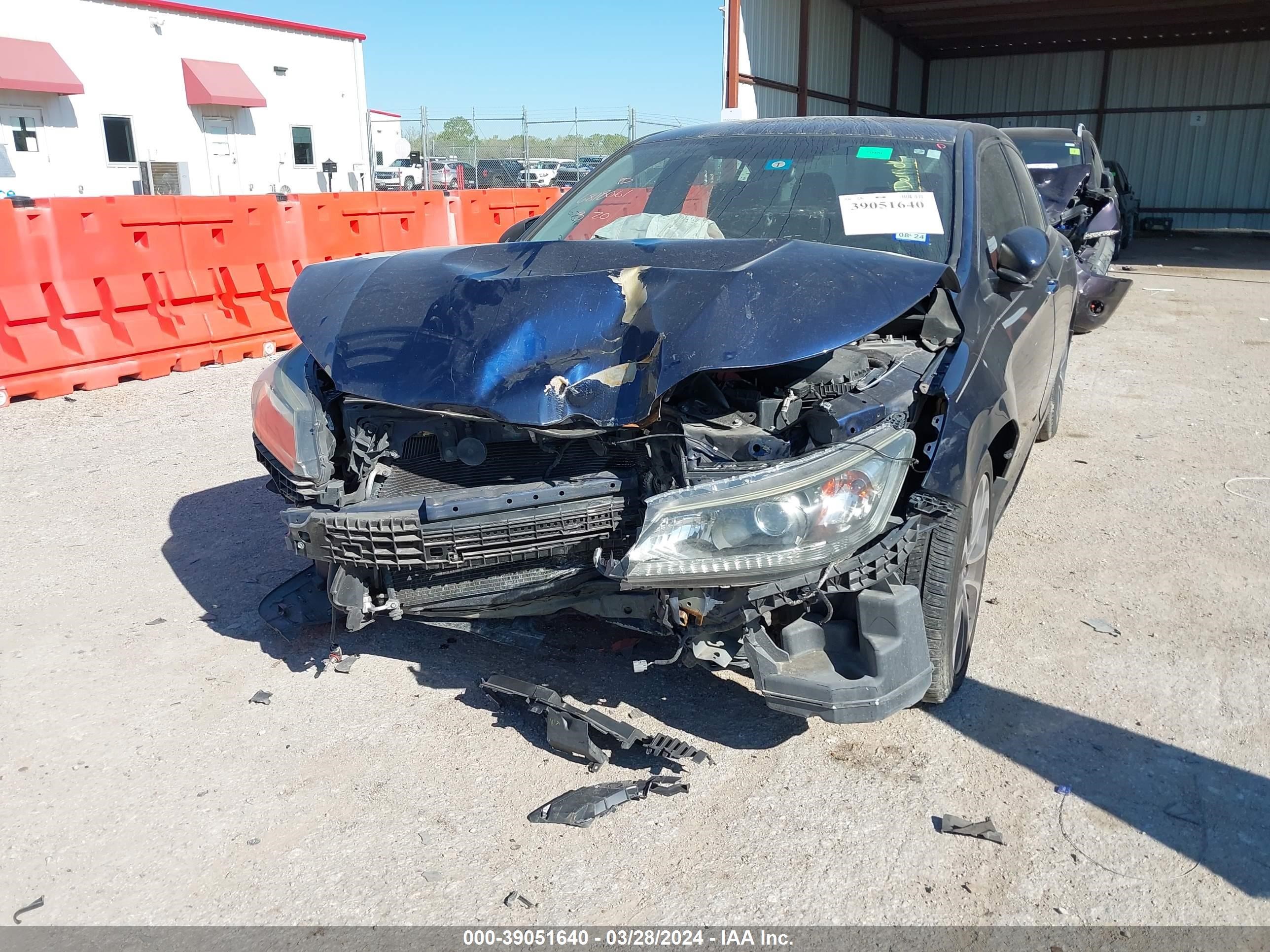 Photo 5 VIN: 1HGCR2F54FA181562 - HONDA ACCORD 