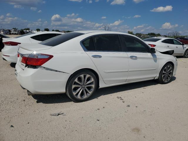 Photo 2 VIN: 1HGCR2F54FA200644 - HONDA ACCORD SPO 