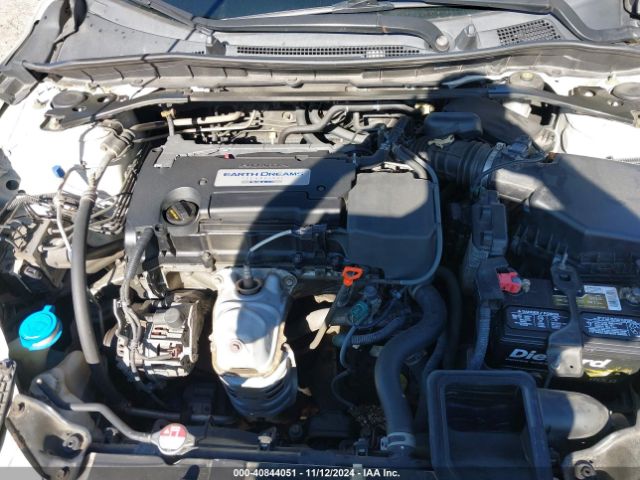 Photo 9 VIN: 1HGCR2F54FA215273 - HONDA ACCORD 