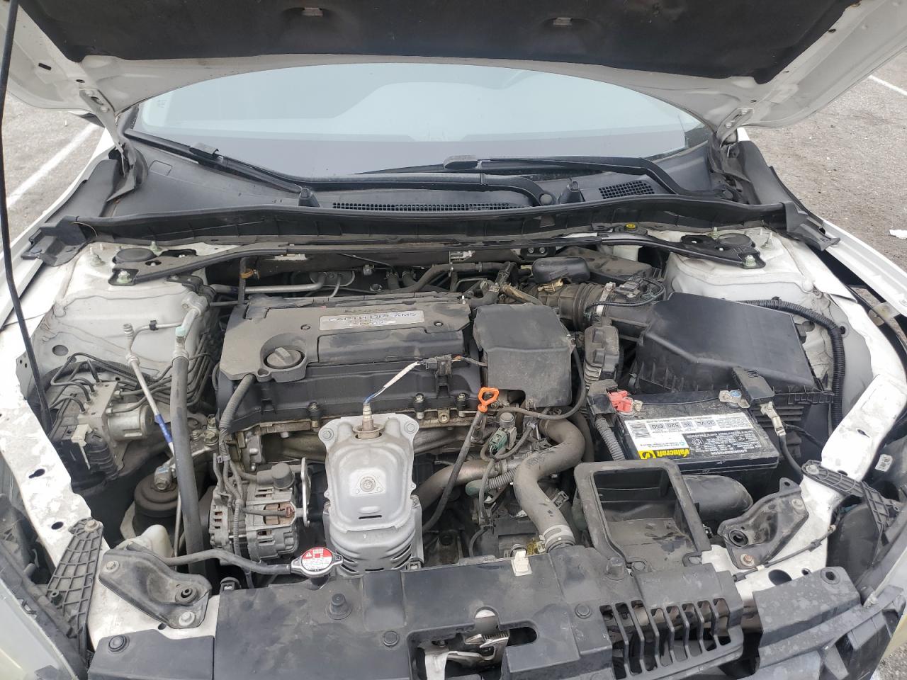 Photo 10 VIN: 1HGCR2F54FA252047 - HONDA ACCORD 