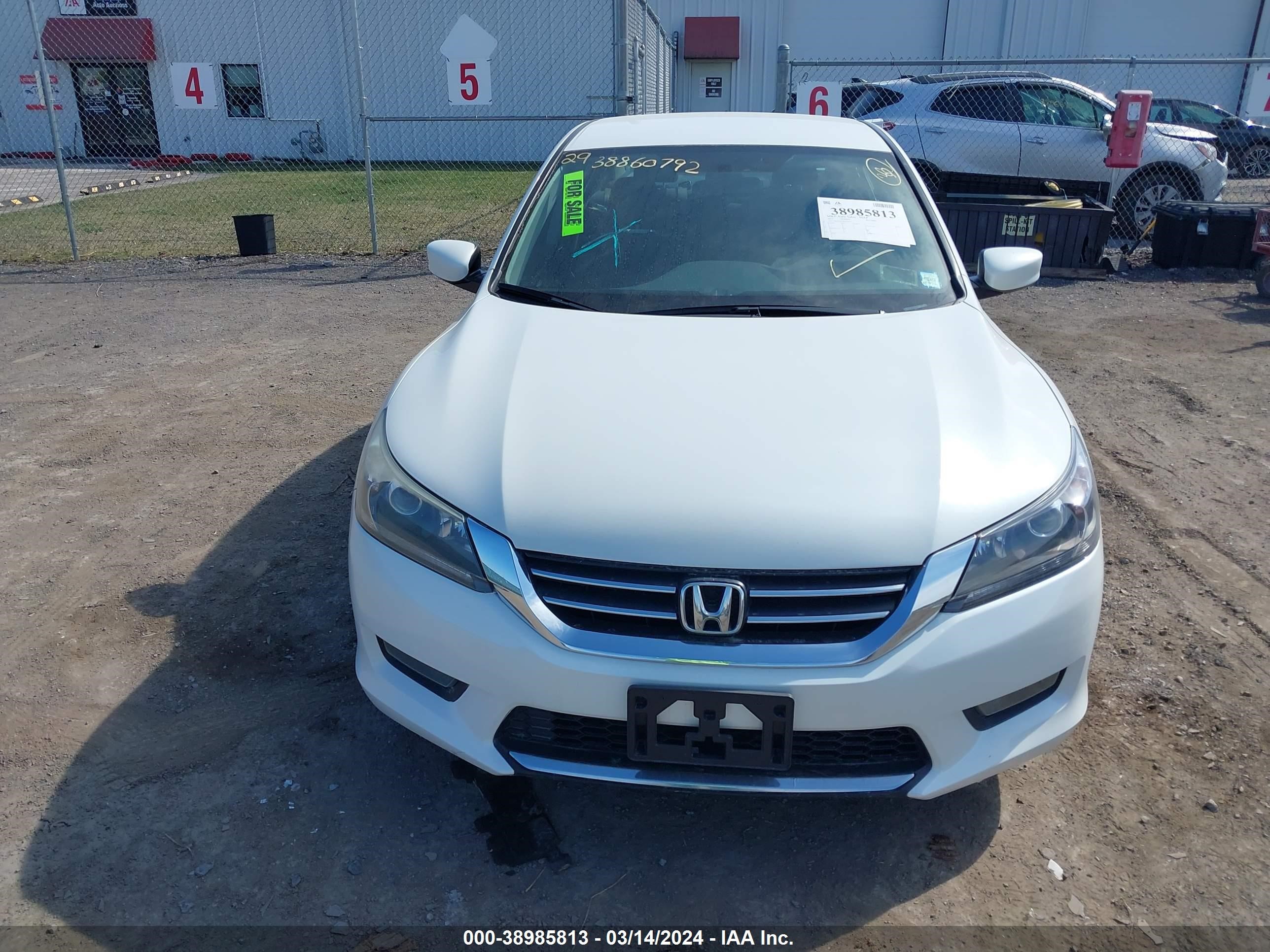 Photo 12 VIN: 1HGCR2F54FA264957 - HONDA ACCORD 