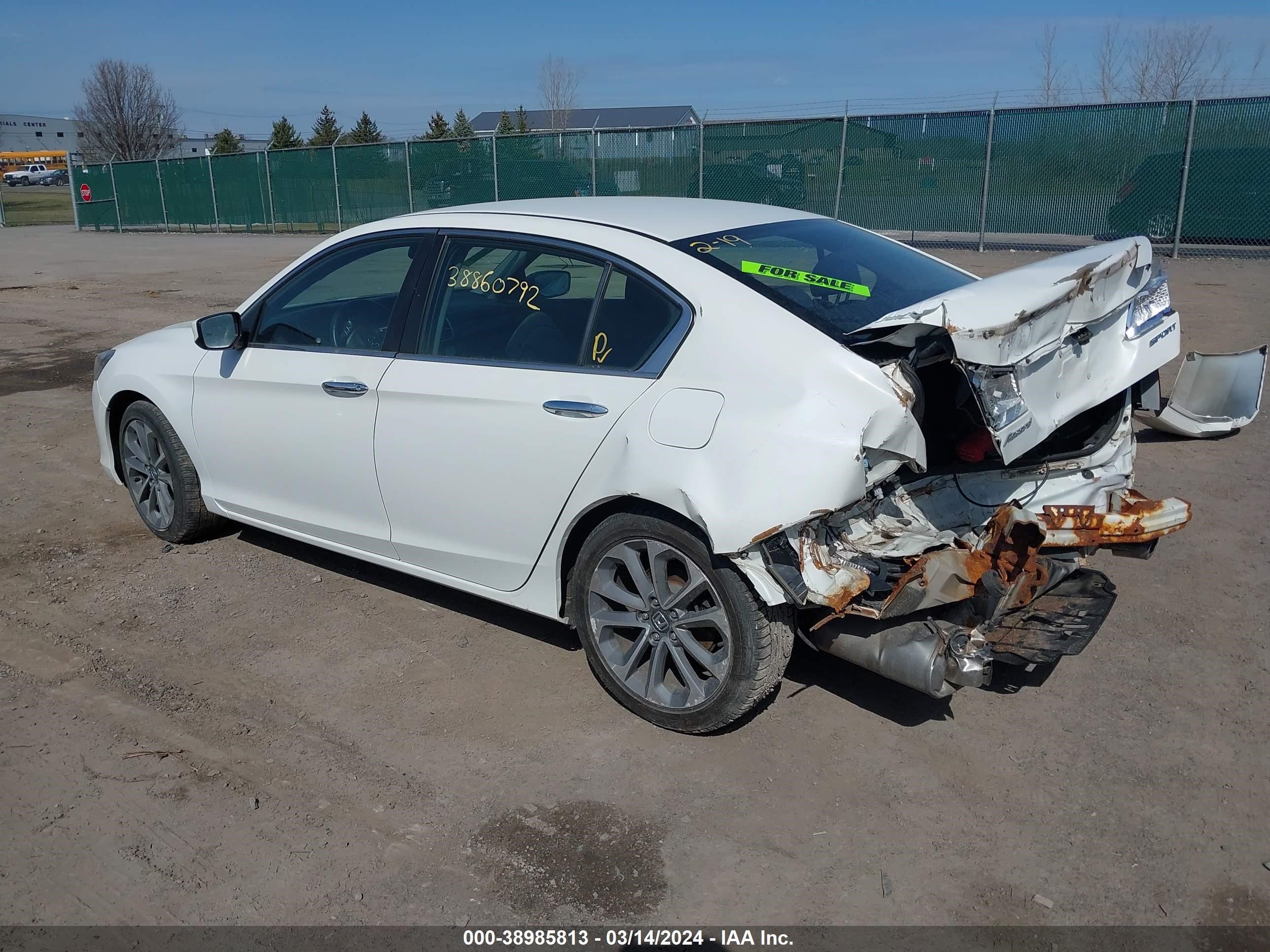 Photo 3 VIN: 1HGCR2F54FA264957 - HONDA ACCORD 