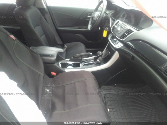 Photo 4 VIN: 1HGCR2F54FA267258 - HONDA ACCORD SEDAN 