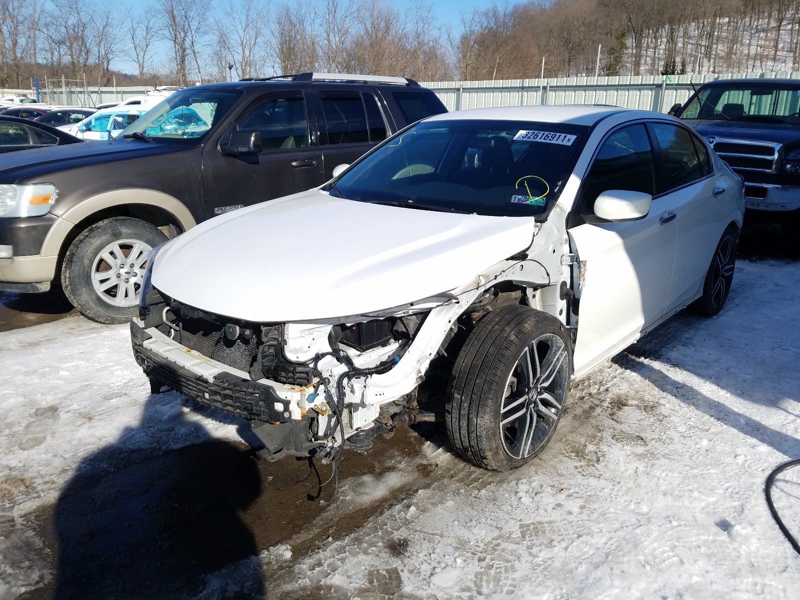 Photo 1 VIN: 1HGCR2F54GA123470 - HONDA ACCORD SPO 