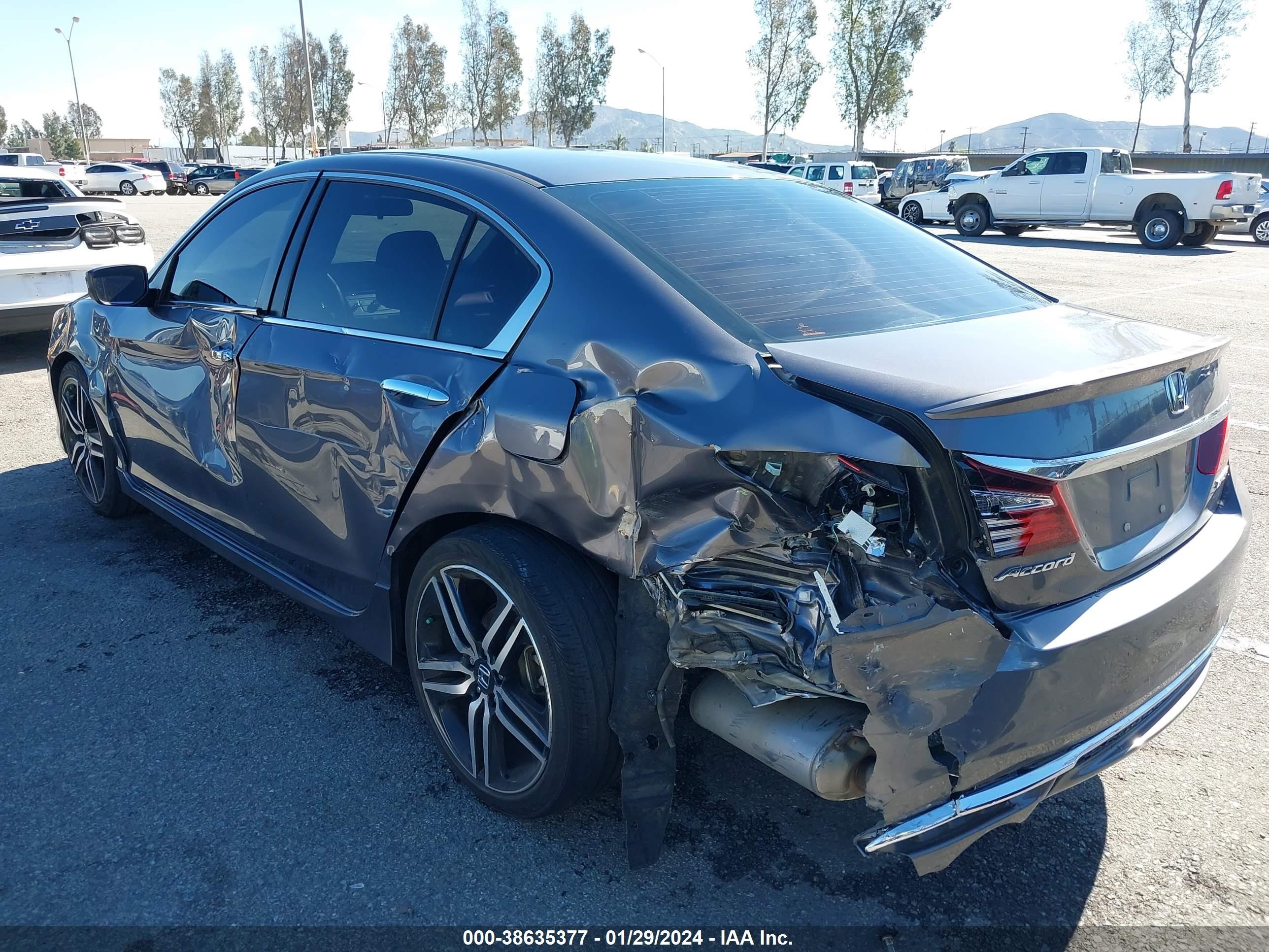 Photo 2 VIN: 1HGCR2F54GA149292 - HONDA ACCORD 