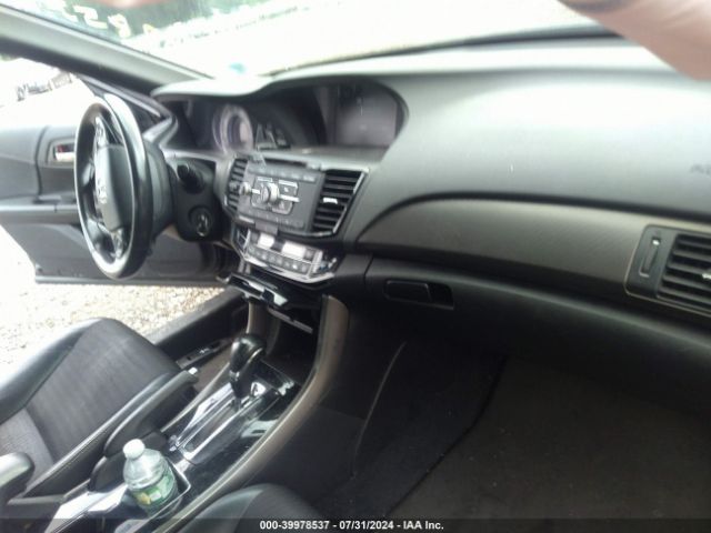 Photo 4 VIN: 1HGCR2F54GA165153 - HONDA ACCORD 