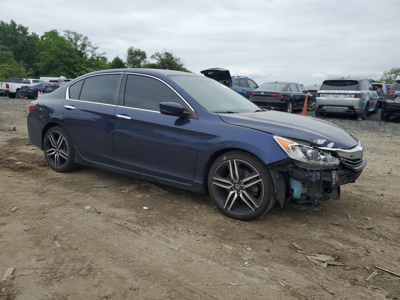 Photo 3 VIN: 1HGCR2F54GA185824 - HONDA ACCORD 