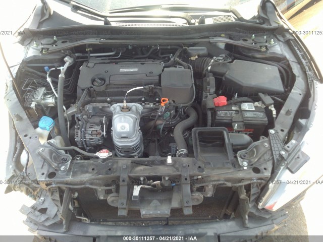 Photo 9 VIN: 1HGCR2F54GA226940 - HONDA ACCORD SEDAN 