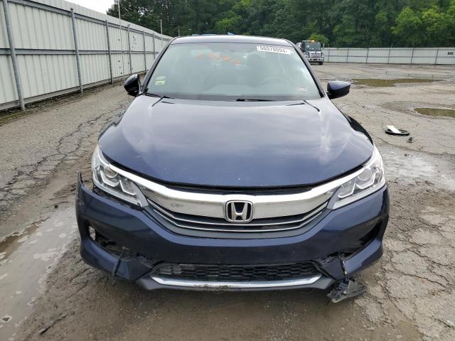 Photo 4 VIN: 1HGCR2F54HA114138 - HONDA ACCORD SPO 