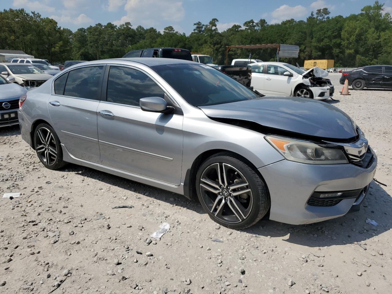 Photo 3 VIN: 1HGCR2F54HA117153 - HONDA ACCORD 