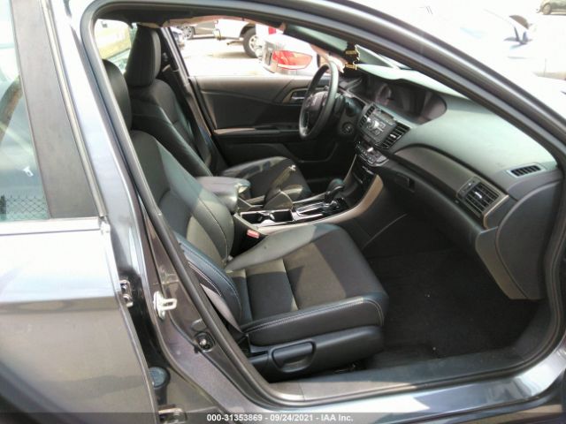 Photo 4 VIN: 1HGCR2F54HA139671 - HONDA ACCORD SEDAN 