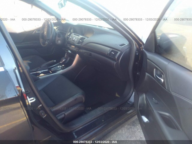 Photo 4 VIN: 1HGCR2F54HA237874 - HONDA ACCORD SEDAN 