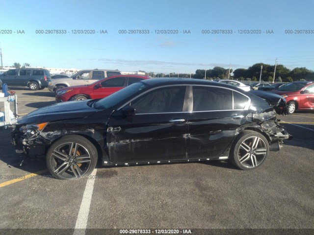 Photo 5 VIN: 1HGCR2F54HA237874 - HONDA ACCORD SEDAN 