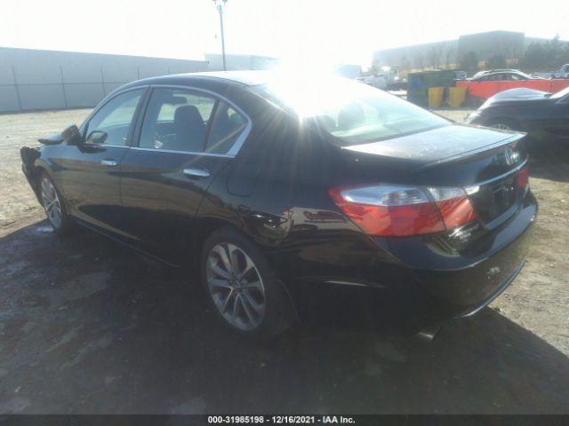 Photo 2 VIN: 1HGCR2F55DA005200 - HONDA ACCORD SDN 