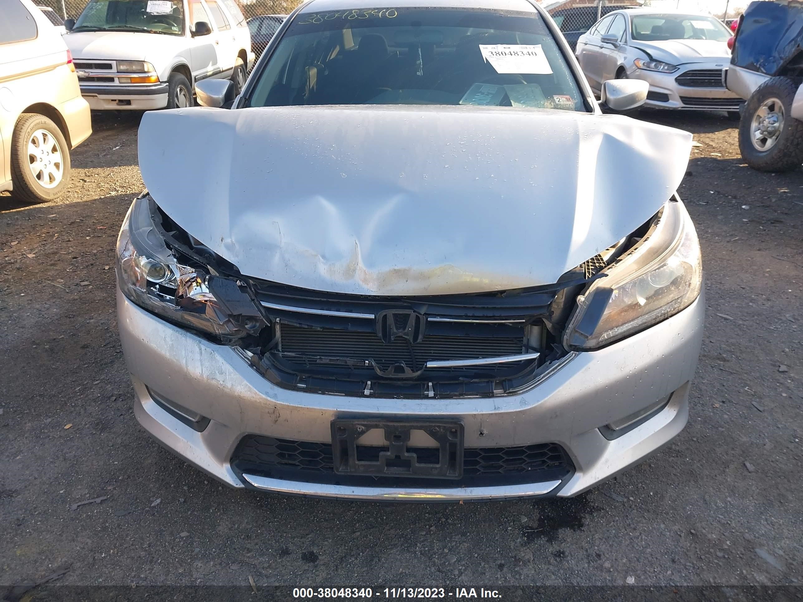 Photo 5 VIN: 1HGCR2F55DA150110 - HONDA ACCORD 