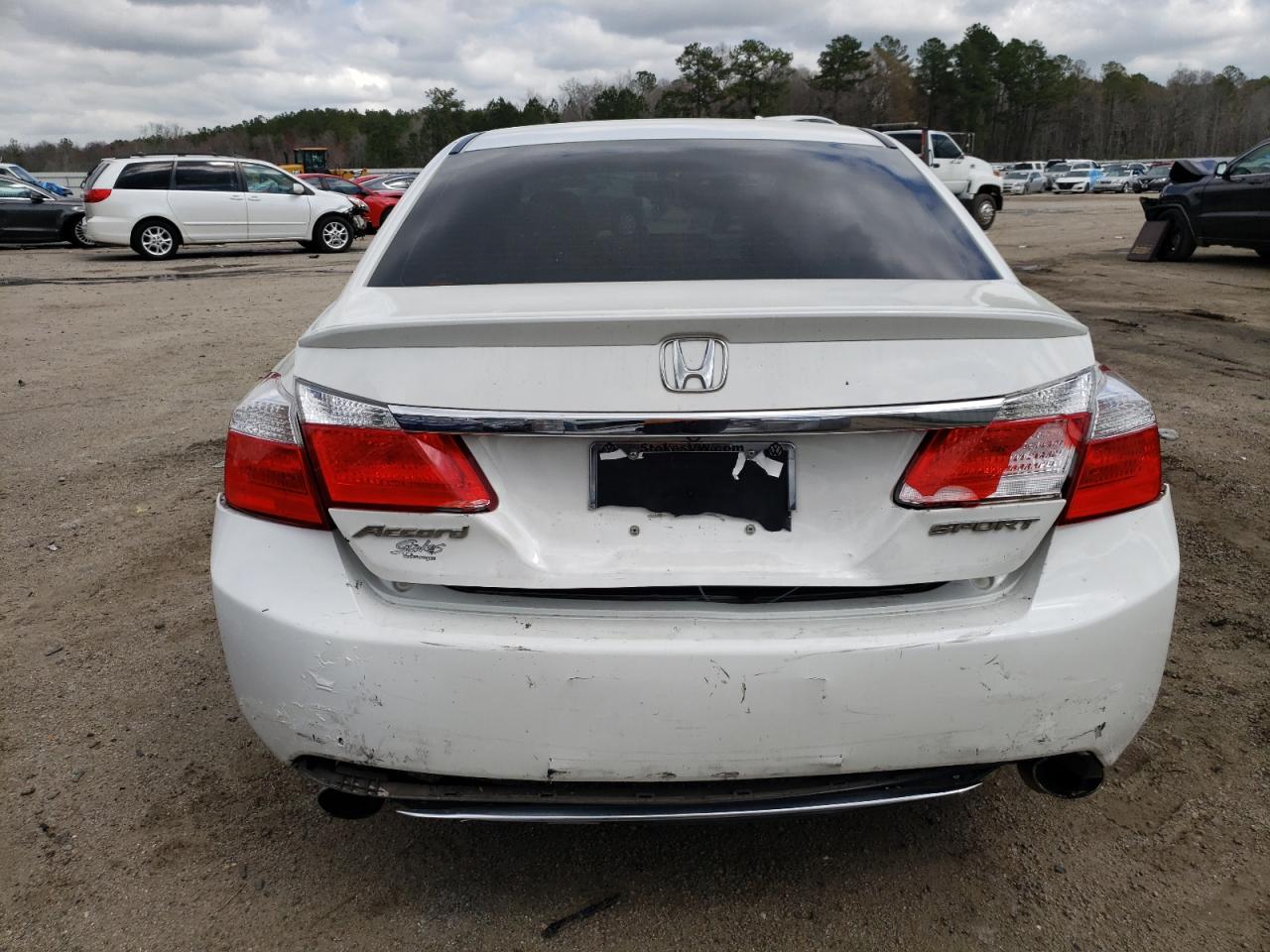 Photo 5 VIN: 1HGCR2F55DA161558 - HONDA ACCORD 