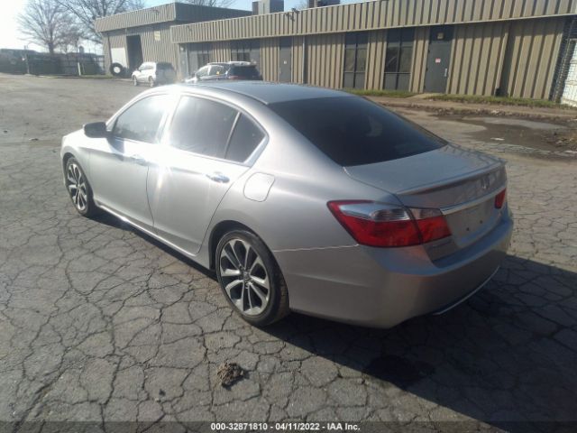 Photo 2 VIN: 1HGCR2F55DA193233 - HONDA ACCORD SDN 