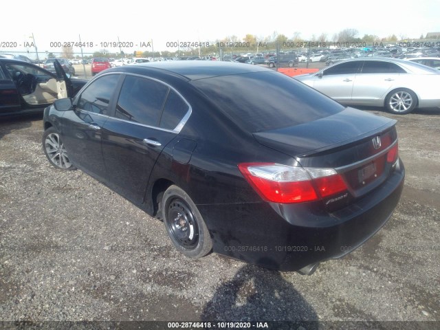 Photo 2 VIN: 1HGCR2F55DA210922 - HONDA ACCORD SDN 