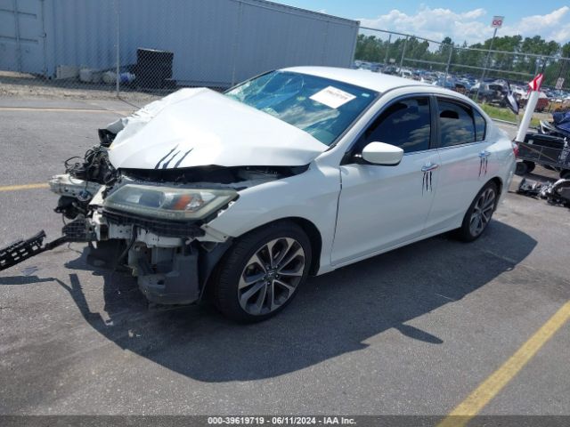 Photo 1 VIN: 1HGCR2F55EA133762 - HONDA ACCORD 