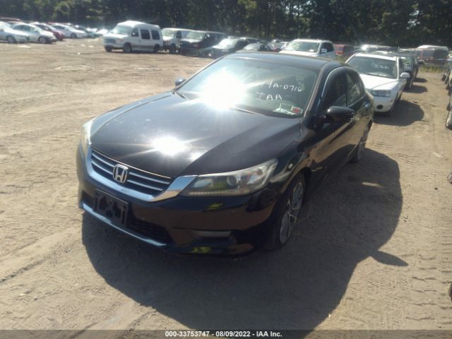 Photo 1 VIN: 1HGCR2F55EA213854 - HONDA ACCORD SEDAN 