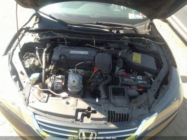 Photo 9 VIN: 1HGCR2F55EA213854 - HONDA ACCORD SEDAN 