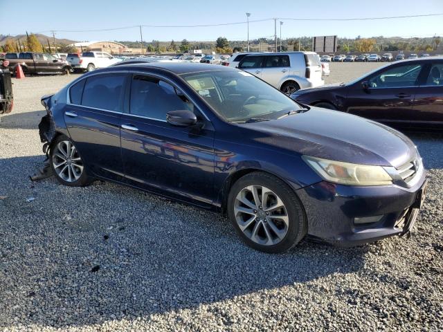 Photo 3 VIN: 1HGCR2F55EA237975 - HONDA ACCORD 