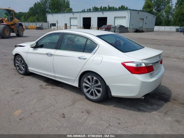 Photo 2 VIN: 1HGCR2F55FA020508 - HONDA ACCORD 