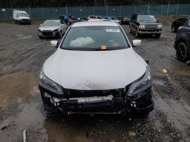 Photo 4 VIN: 1HGCR2F55FA021819 - HONDA ACCORD 