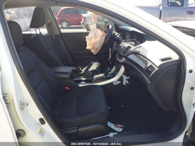 Photo 4 VIN: 1HGCR2F55FA023201 - HONDA ACCORD 