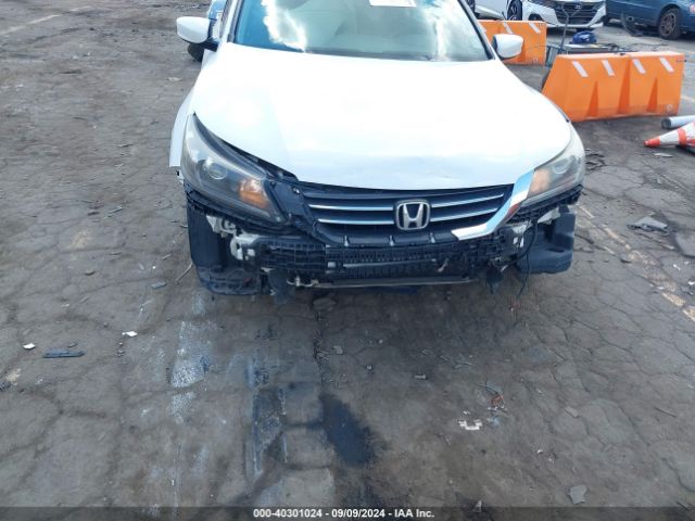 Photo 5 VIN: 1HGCR2F55FA043562 - HONDA ACCORD 