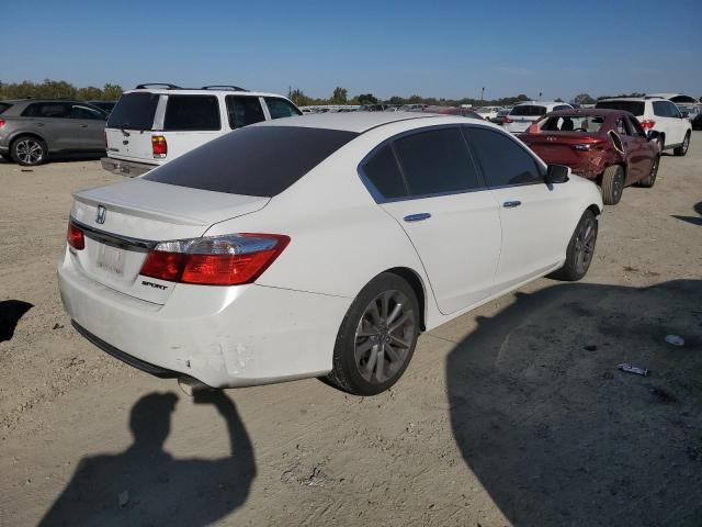 Photo 2 VIN: 1HGCR2F55FA068428 - HONDA ACCORD SPO 