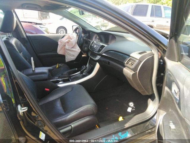 Photo 4 VIN: 1HGCR2F55FA076450 - HONDA ACCORD SEDAN 