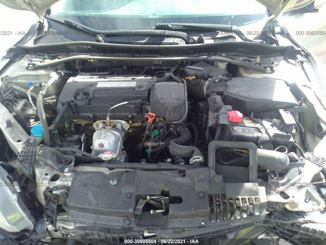 Photo 9 VIN: 1HGCR2F55FA112055 - HONDA ACCORD SEDAN 