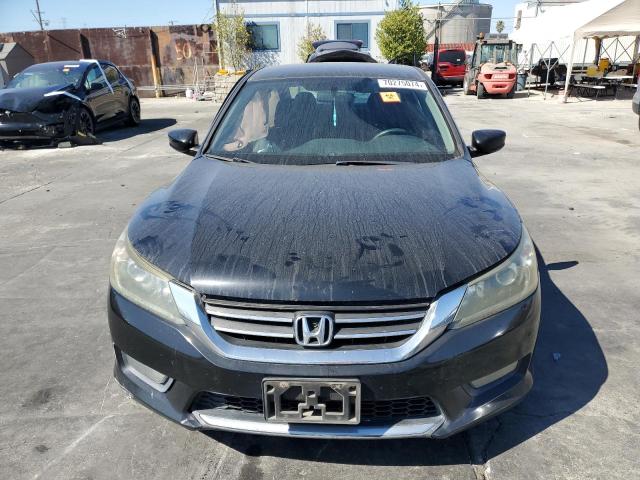 Photo 4 VIN: 1HGCR2F55FA152801 - HONDA ACCORD SPO 