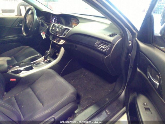 Photo 4 VIN: 1HGCR2F55FA230705 - HONDA ACCORD 