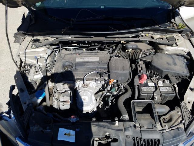 Photo 6 VIN: 1HGCR2F55FA243454 - HONDA ACCORD SPO 