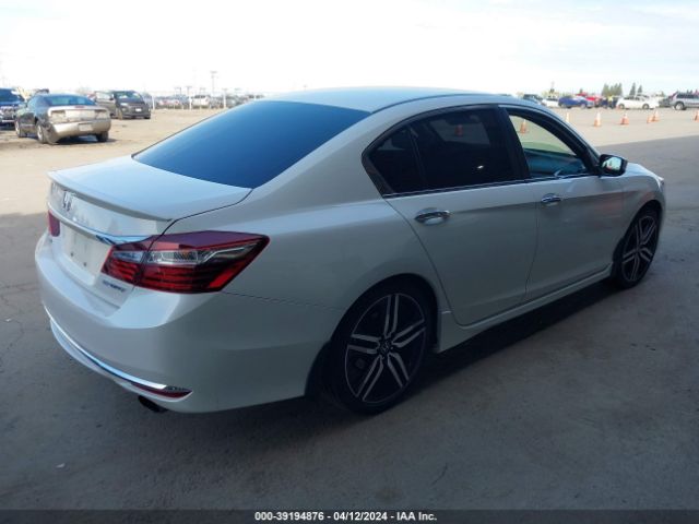 Photo 3 VIN: 1HGCR2F55GA027749 - HONDA ACCORD 