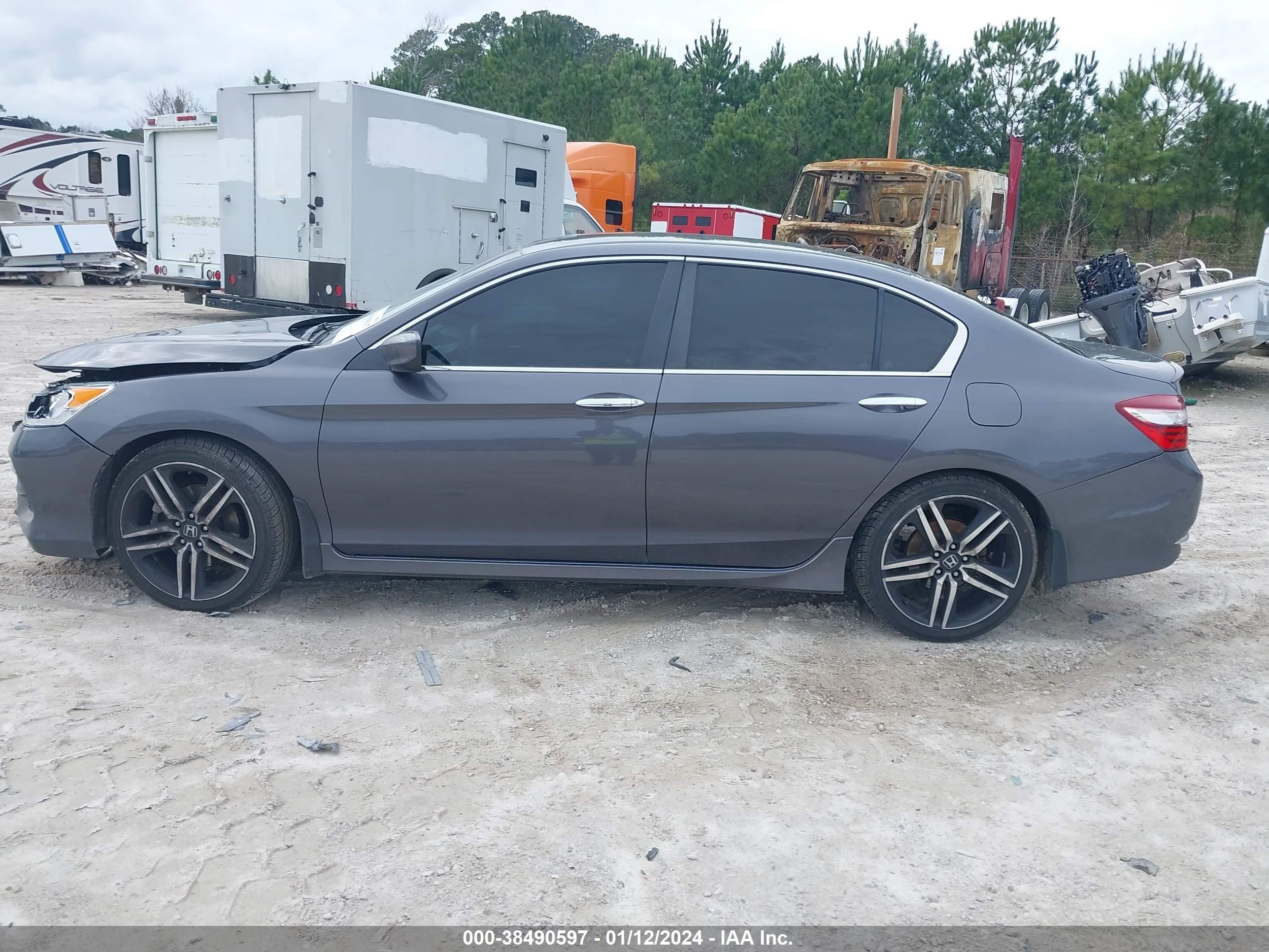 Photo 13 VIN: 1HGCR2F55GA040291 - HONDA ACCORD 