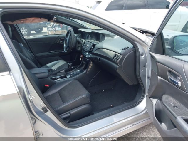 Photo 4 VIN: 1HGCR2F55GA042378 - HONDA ACCORD 