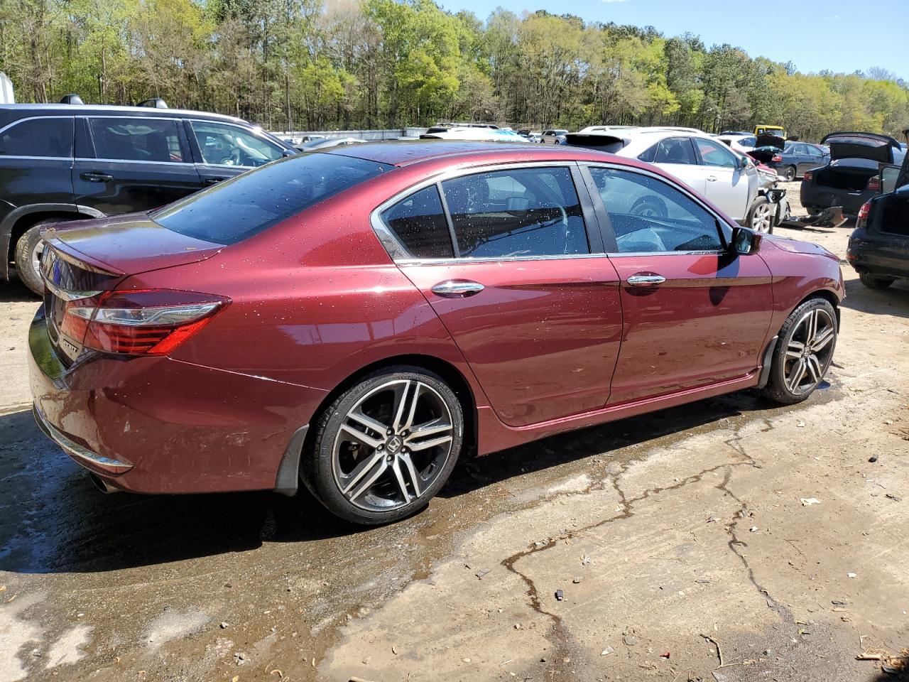 Photo 2 VIN: 1HGCR2F55GA042719 - HONDA ACCORD 