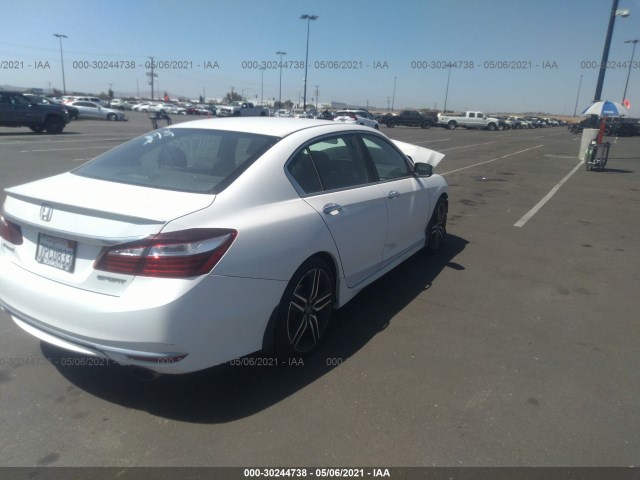 Photo 3 VIN: 1HGCR2F55GA050805 - HONDA ACCORD SEDAN 