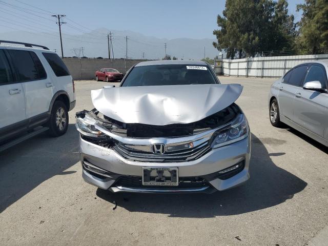 Photo 4 VIN: 1HGCR2F55GA062811 - HONDA ACCORD 