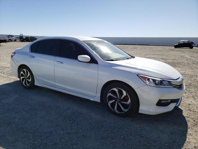 Photo 3 VIN: 1HGCR2F55GA139144 - HONDA ACCORD SPO 