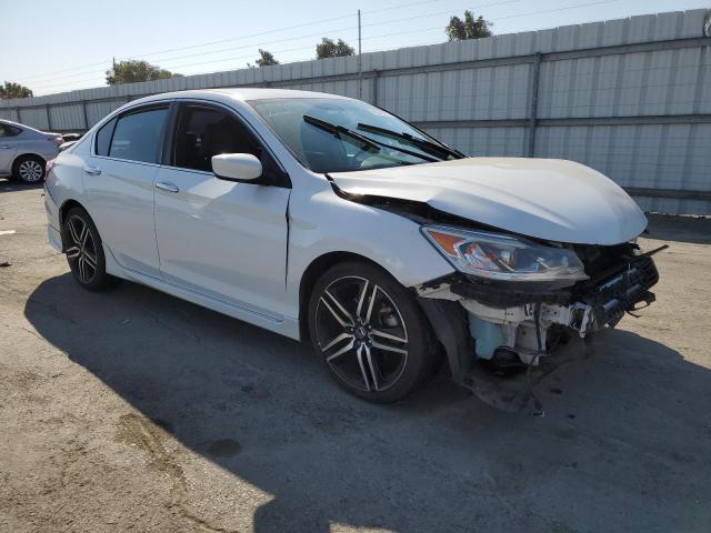 Photo 3 VIN: 1HGCR2F55GA143145 - HONDA ACCORD SPO 