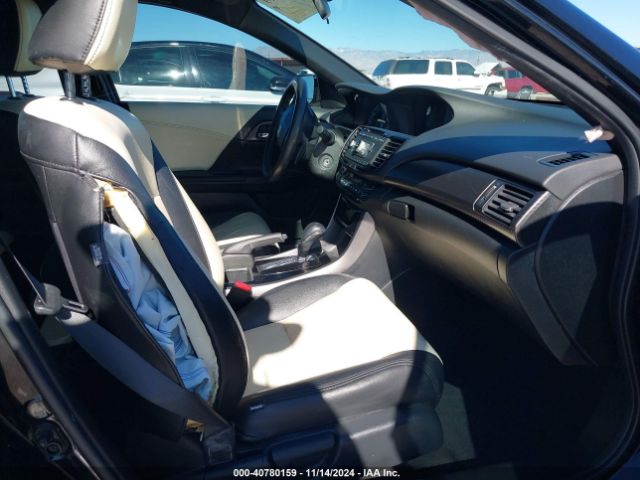 Photo 4 VIN: 1HGCR2F55GA163735 - HONDA ACCORD 