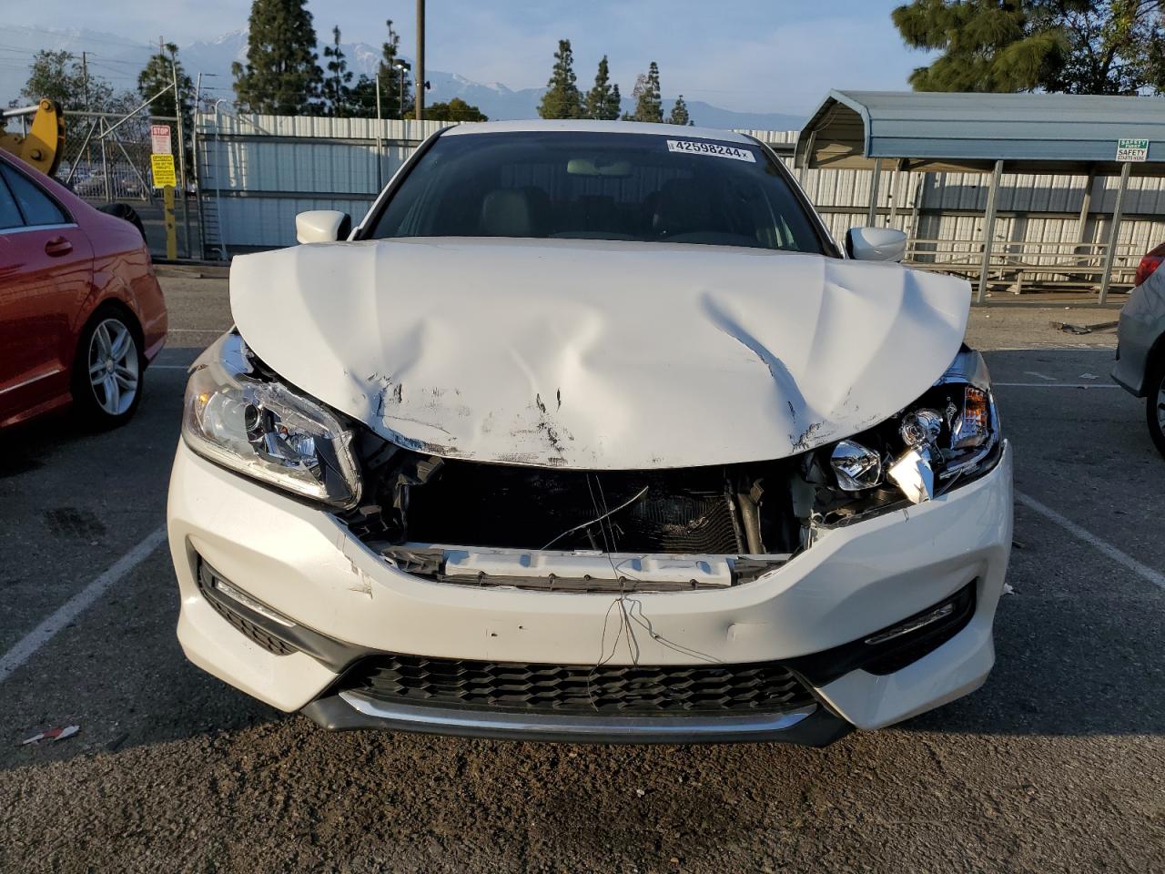 Photo 4 VIN: 1HGCR2F55GA164478 - HONDA ACCORD 