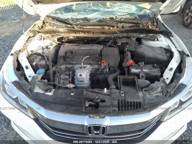 Photo 9 VIN: 1HGCR2F55GA202131 - HONDA ACCORD SEDAN 