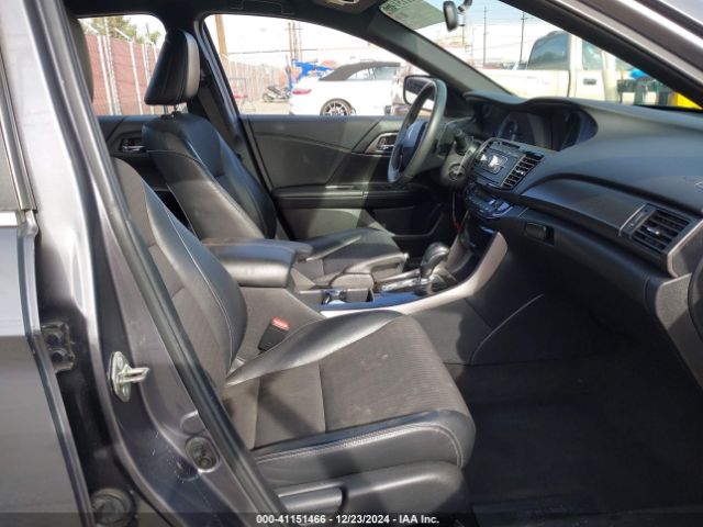 Photo 4 VIN: 1HGCR2F55GA203067 - HONDA ACCORD 